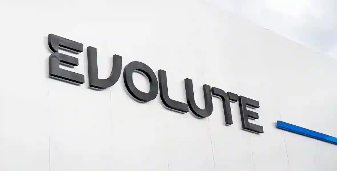Новость EVOLUTE (EVOLUTE&nbsp;i‑SPACE — 4-е место среди моделей российских брендов по итогам апреля 2026 года)