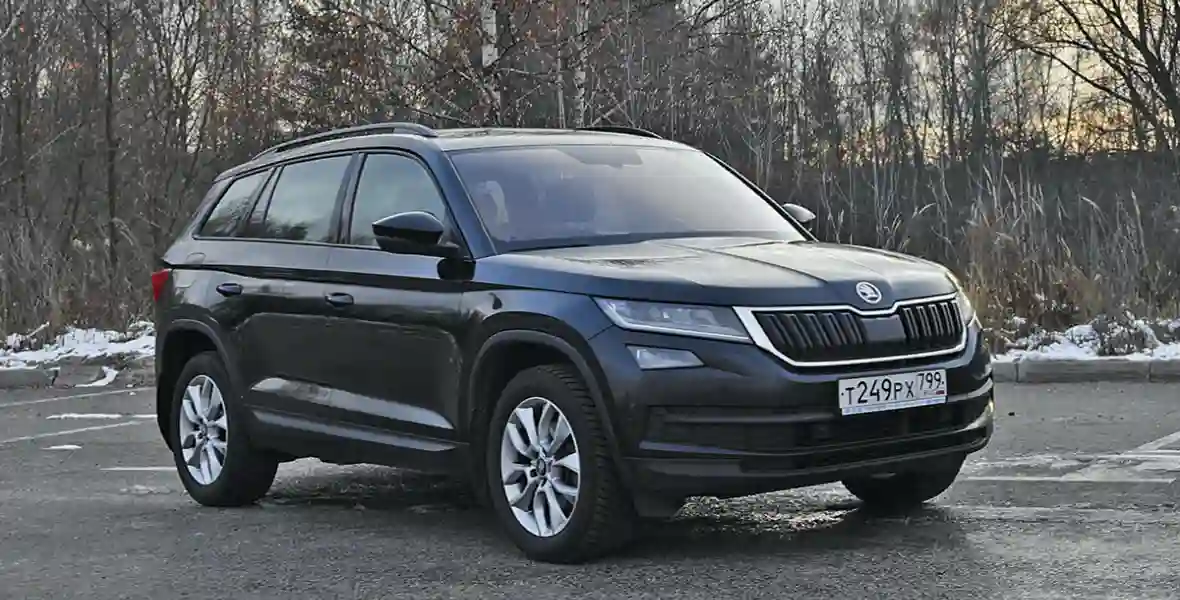 Новость Что выбрать: cравнили два семейных кроссовера и сделали выводы